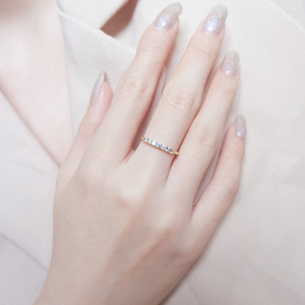 Minimalist Stackable Ring (Gold)