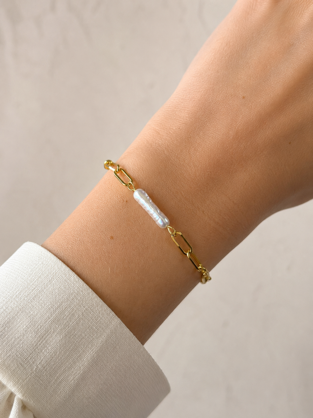 Aveline Pearl Bracelet (Gold)