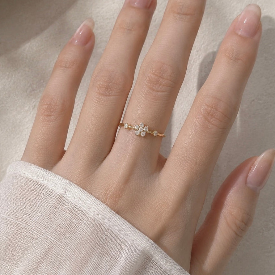 Rosette Adjustable Ring (Gold)