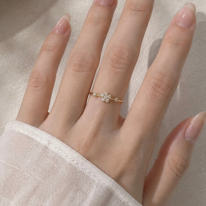 Rosette Adjustable Ring (Gold)