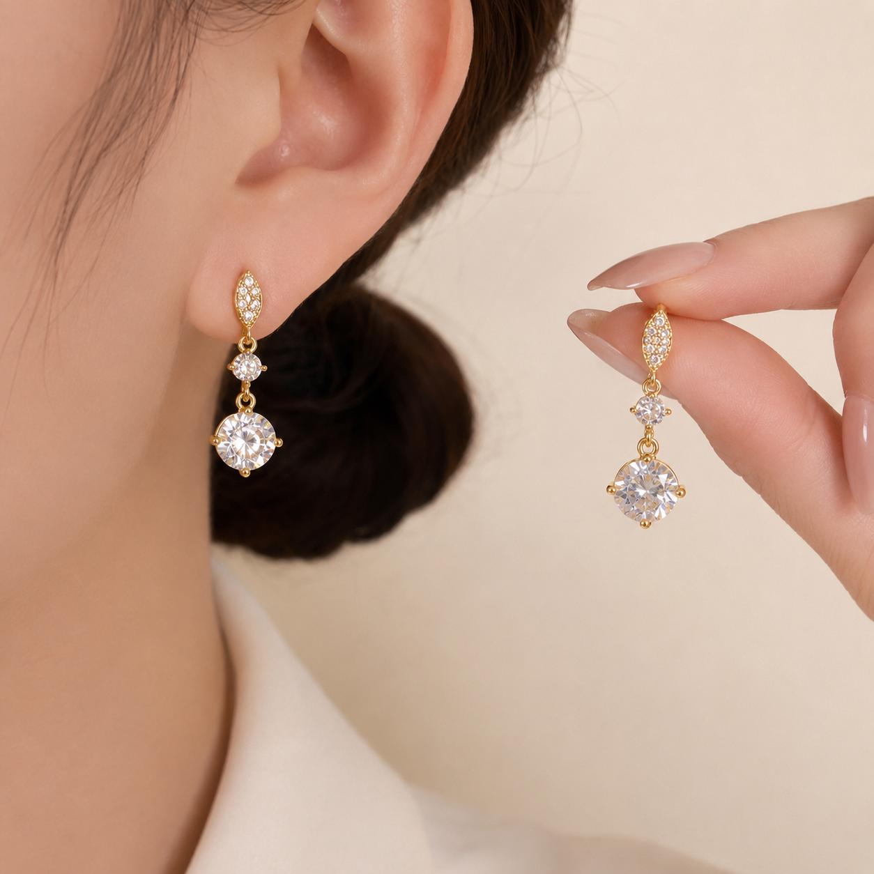 Carla Stud Earrings (Gold)
