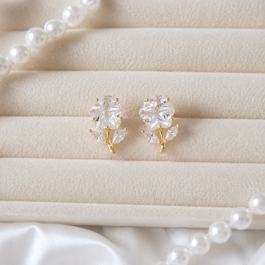 Fleurie Stud Earrings (Gold)